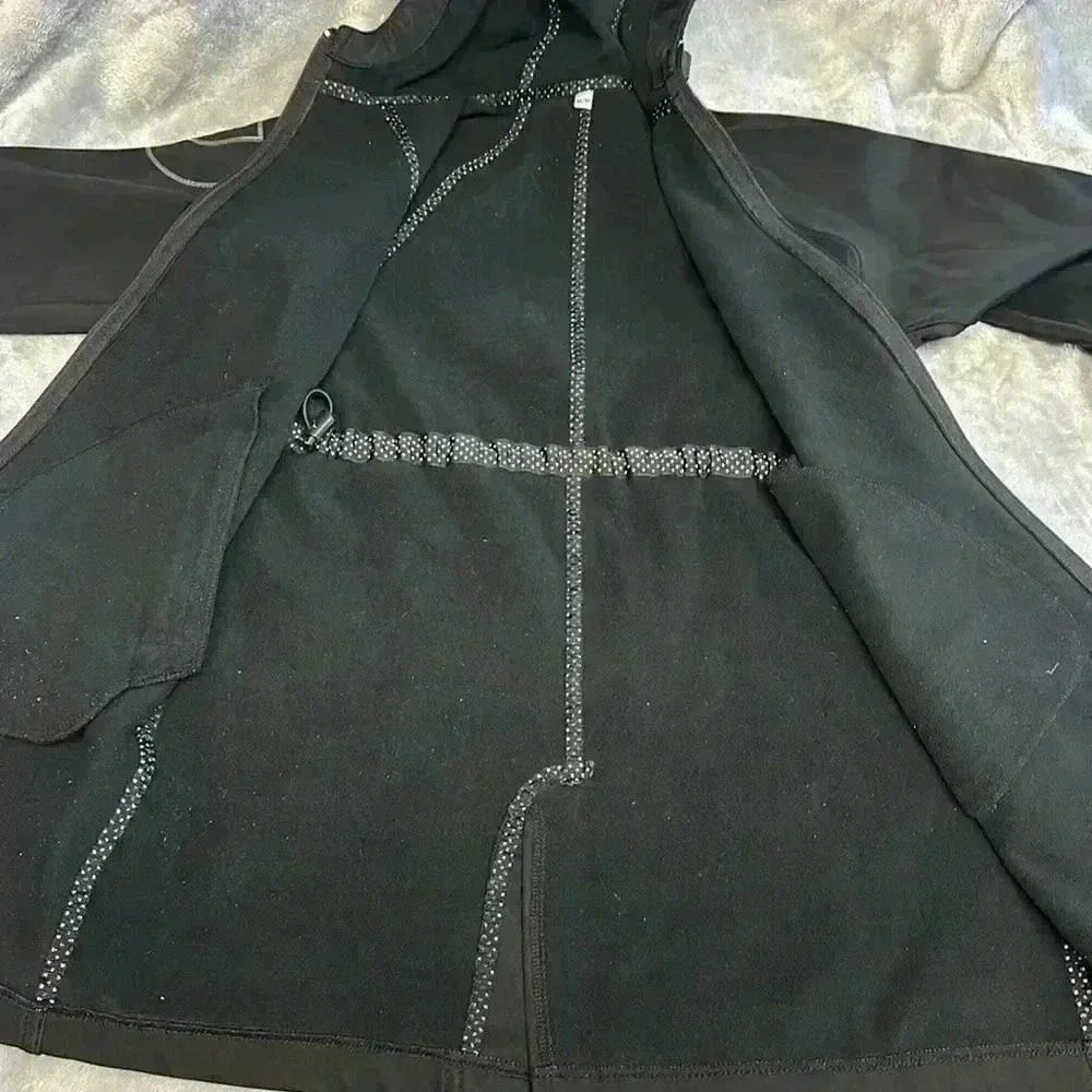 ⭐️ GAP Fit - Kids fall rain/wind jacket - Size M - Picture 7 of 8